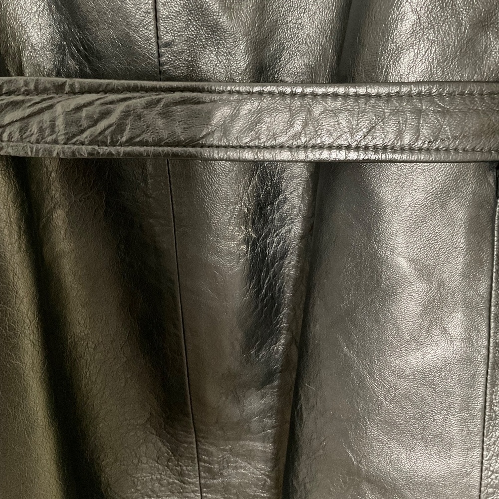 Vintage  Sears 70’s Women’s Black leather Knee Length Coat W/Fur Collar Belted S - Picture 9 of 11